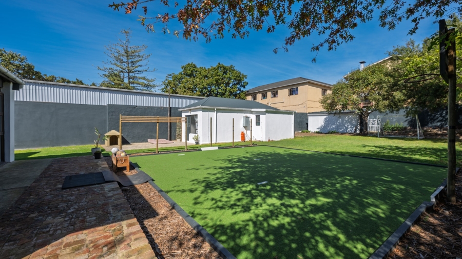 5 Bedroom Property for Sale in Bredasdorp Western Cape
